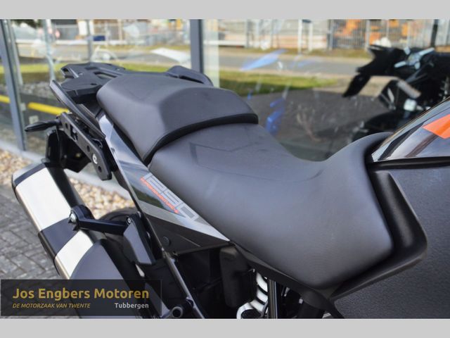 ktm - 1290-super-adventure-s