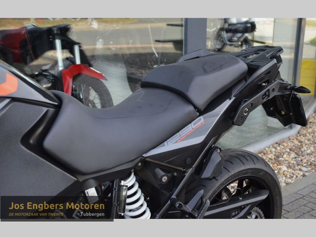 ktm - 1290-super-adventure-s
