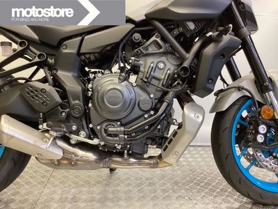 YAMAHA MT 07 ABS – foto 2