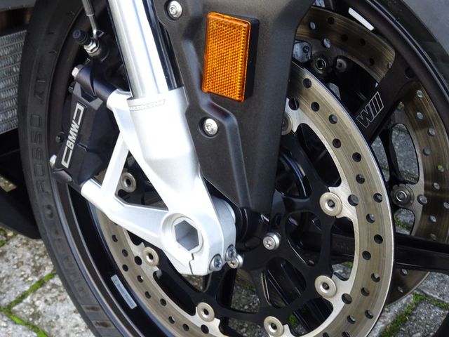 bmw - s-1000-rr