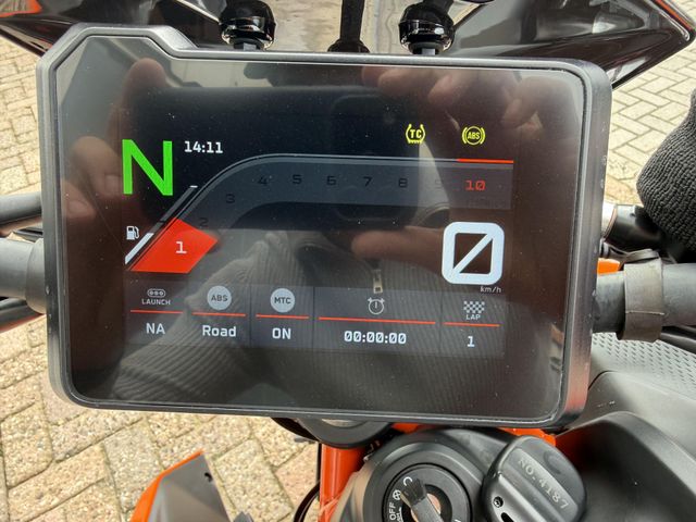 ktm - 390-duke