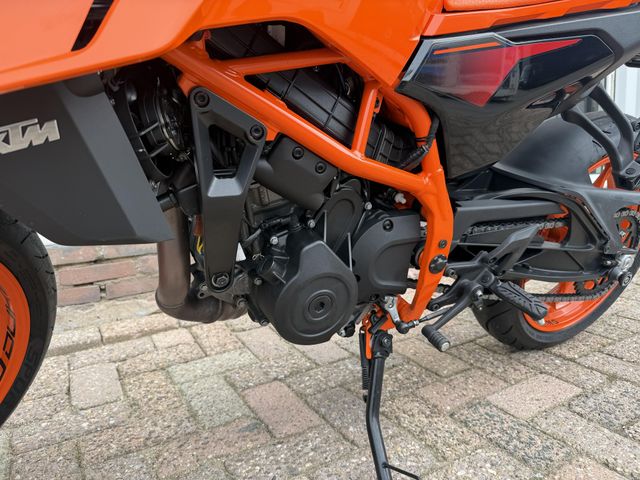 ktm - 390-duke