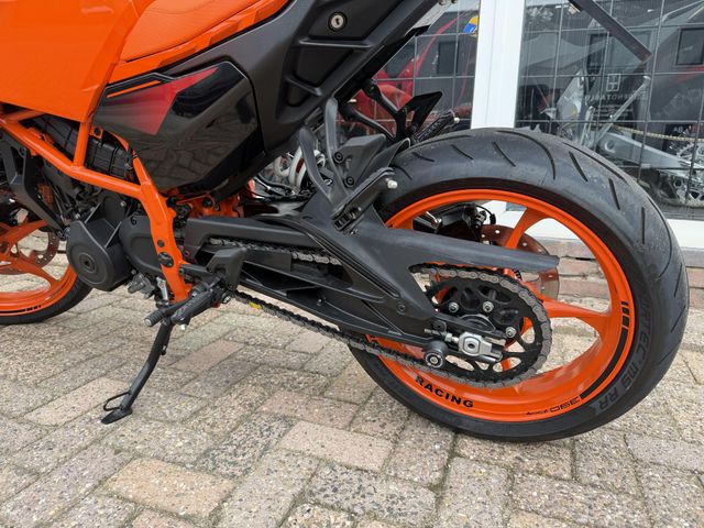 ktm - 390-duke