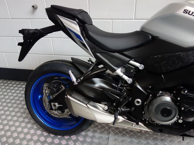 suzuki - gsx-s-1000-abs