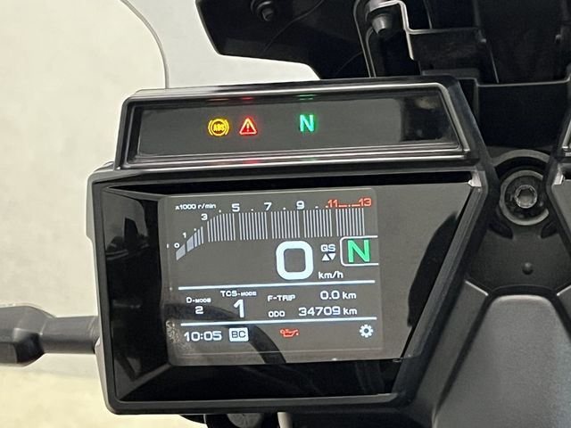 yamaha - tracer-9