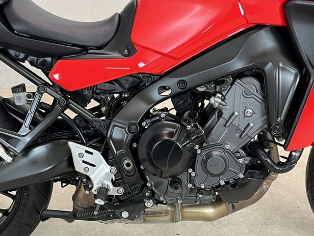 yamaha - tracer-9