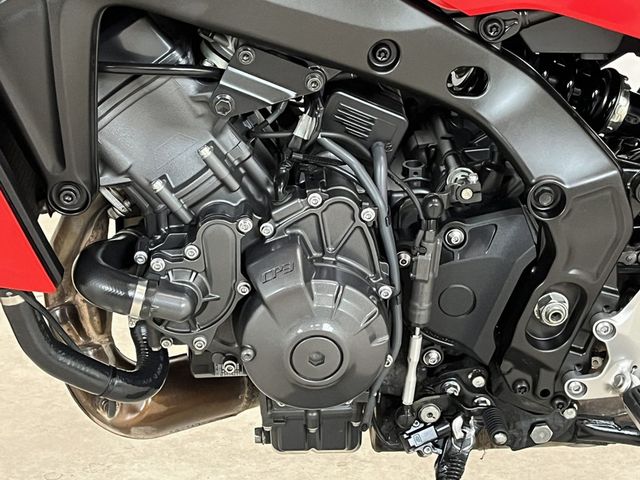 yamaha - tracer-9