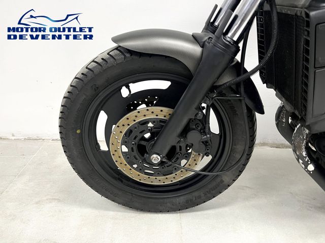 yamaha - vmx-1200-v-max