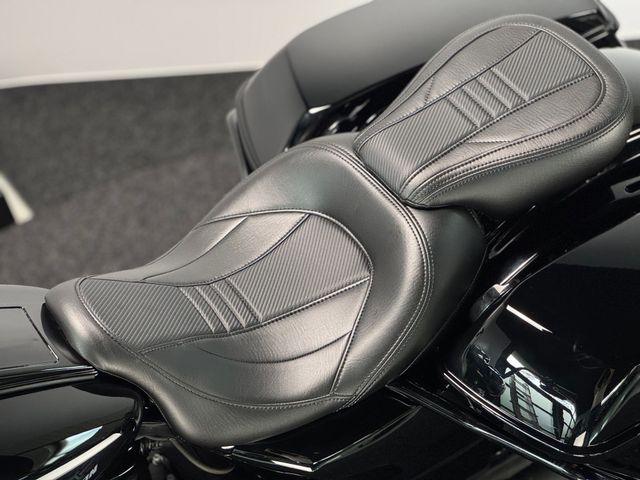 harley-davidson - road-king