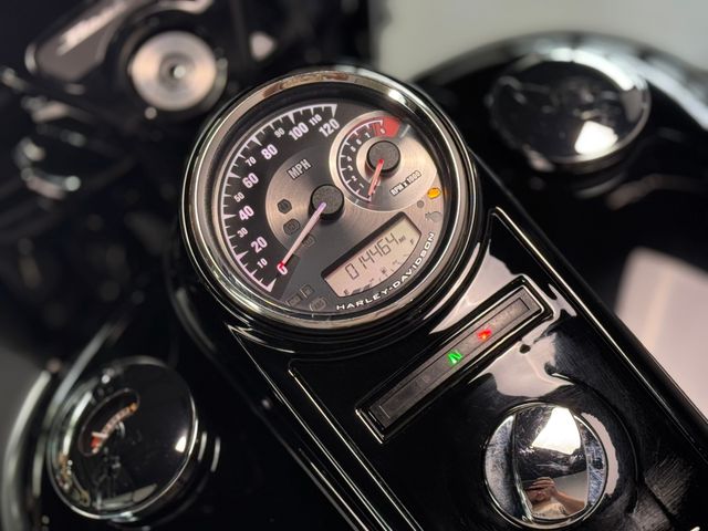 harley-davidson - road-king