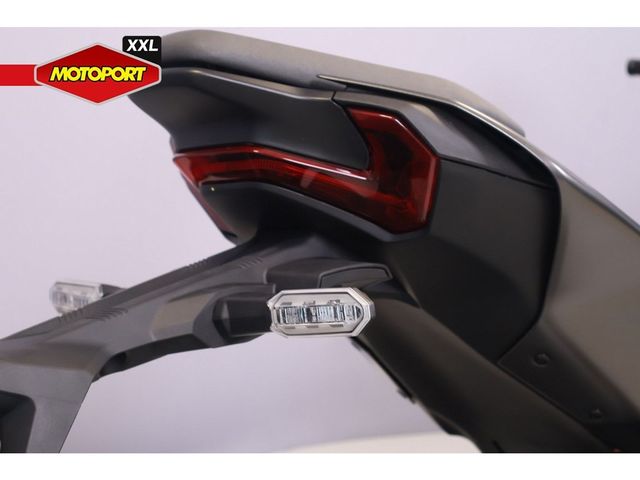 kawasaki - z900