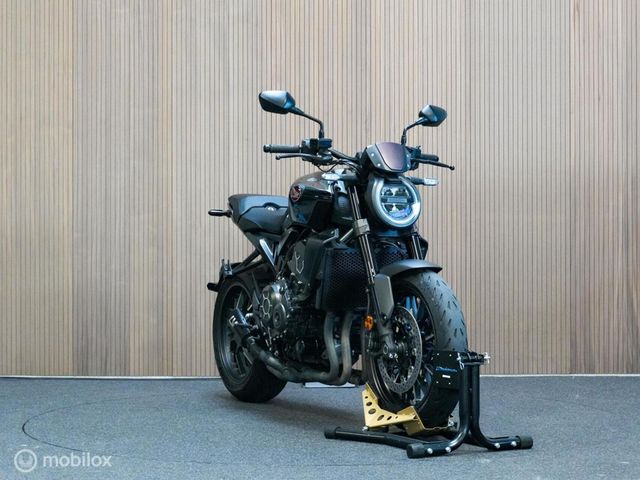 honda - cb-1000-r-black-edition