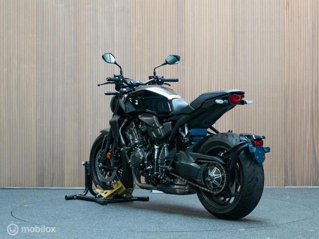 honda - cb-1000-r-black-edition