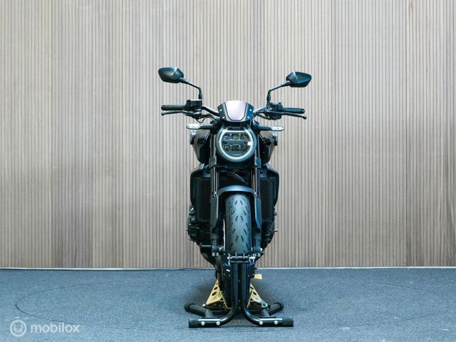 honda - cb-1000-r-black-edition