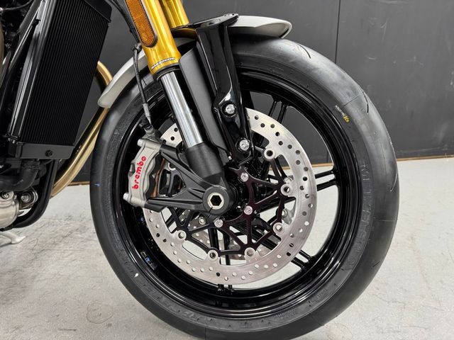 triumph - speed-twin-1200-rs