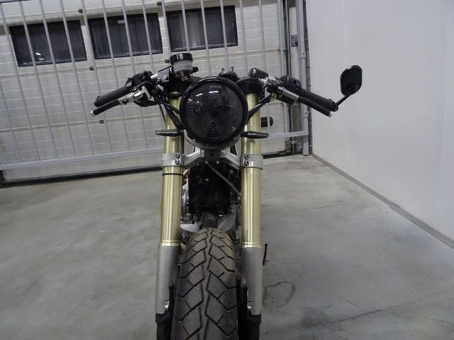 yamaha - xv-750-virago