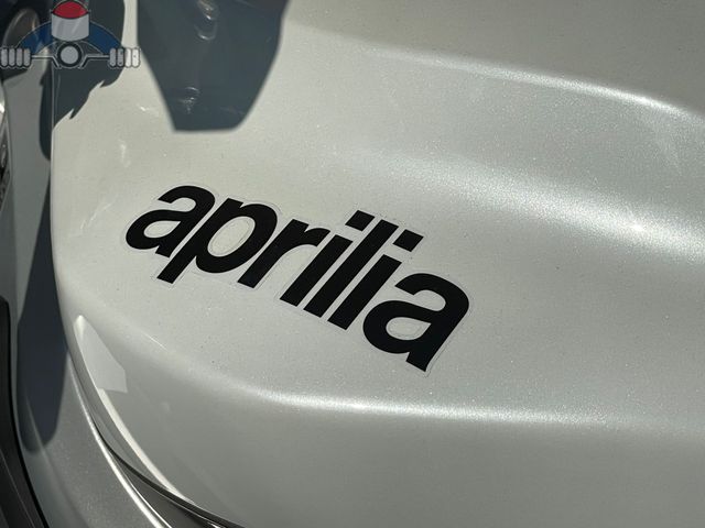 aprilia - tuono-457