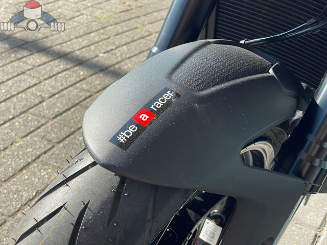 aprilia - tuono-457