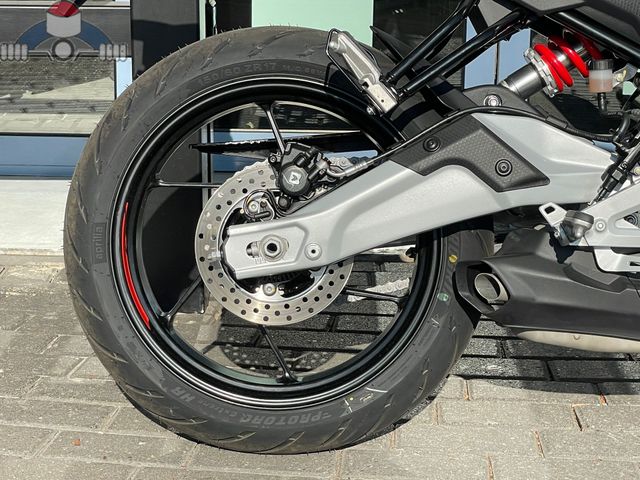 aprilia - tuono-457