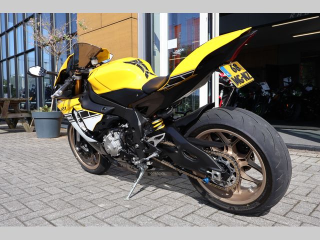 yamaha - yzf-r1