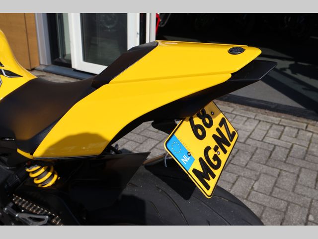 yamaha - yzf-r1