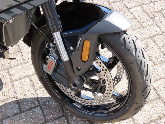 bmw - r-1300-rs