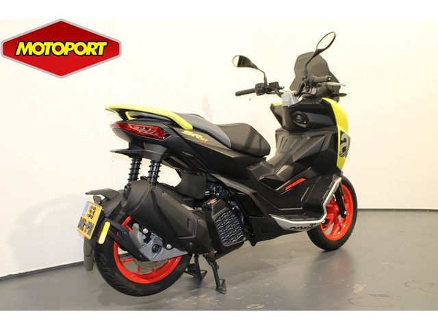 aprilia - sr-gt-200