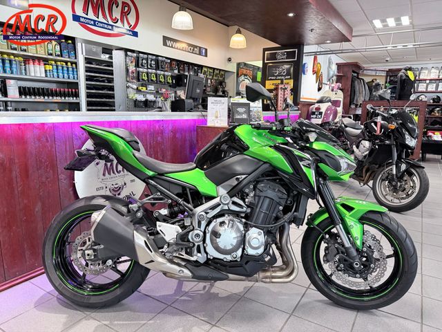 kawasaki - z900