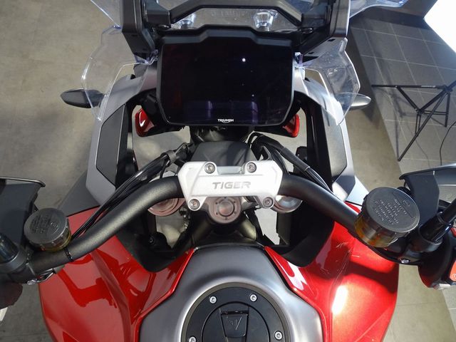 triumph - tiger-1200-gt-pro