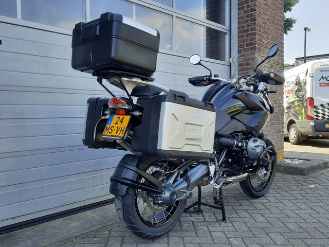 bmw - r-1200-gs-triple-black-edition
