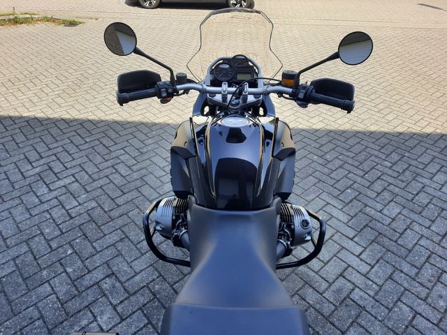 bmw - r-1200-gs-triple-black-edition