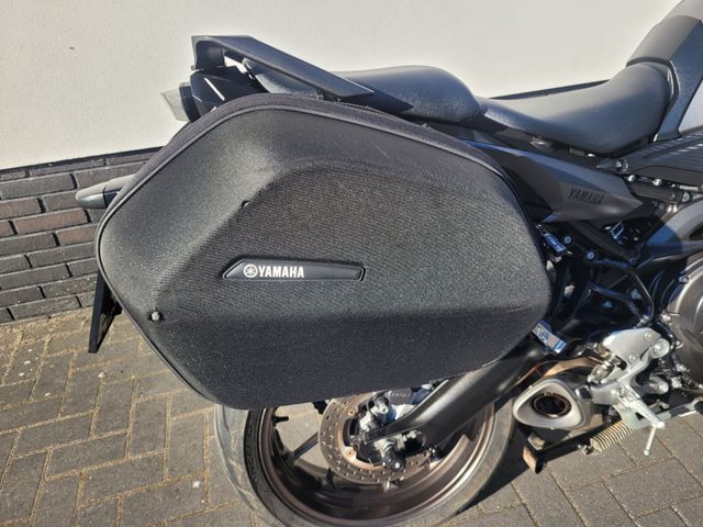 yamaha - tracer-900-abs