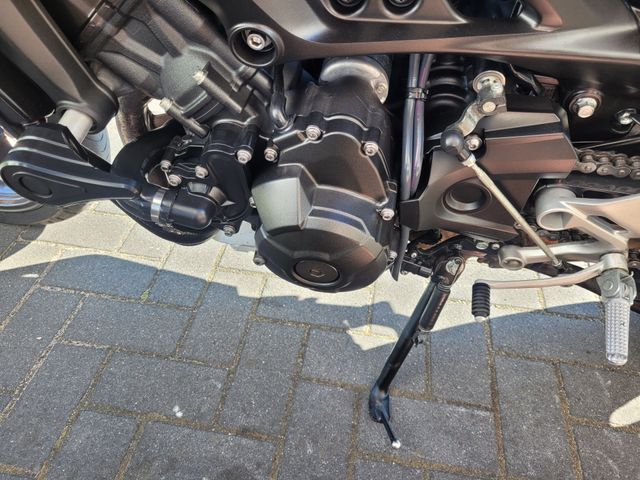 yamaha - tracer-900-abs