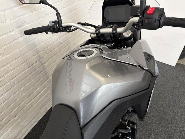 suzuki - v-strom-800