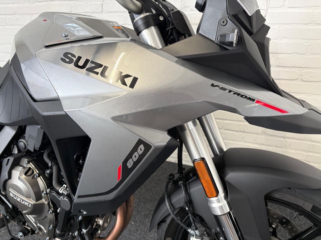 suzuki - v-strom-800