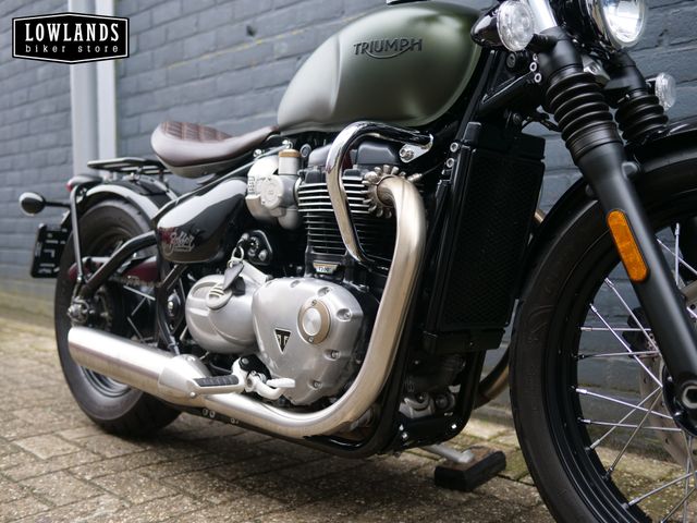 triumph - bonneville-bobber