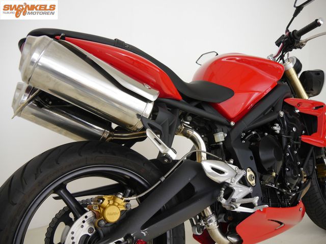 triumph - street-triple