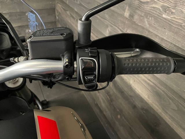 moto-guzzi - v-85-tt