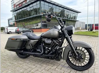 Harley-Davidson Road King Special Flhrxs 2018 occasion