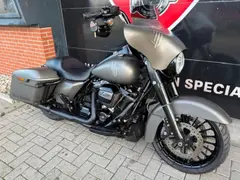 Harley-Davidson Flhrxs Roadking Special Road 2018 occasion – foto 16 van 18