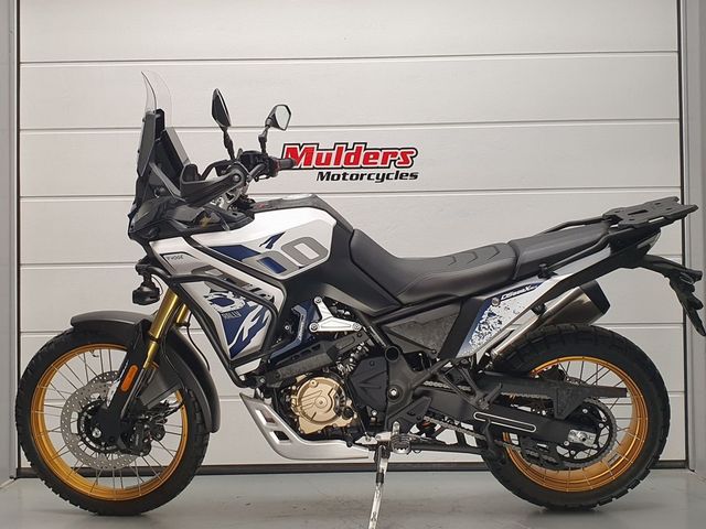 voge - ds-800-x-rally
