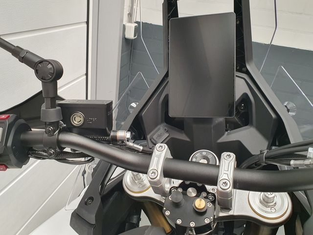 voge - ds-800-x-rally