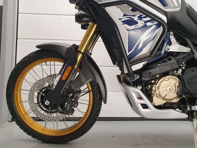 voge - ds-800-x-rally