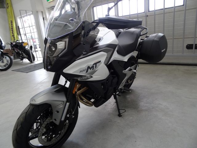 cfmoto - 700-mt