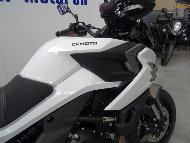 cfmoto - 700-mt