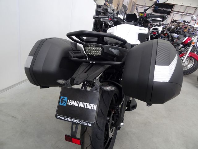 cfmoto - 700-mt