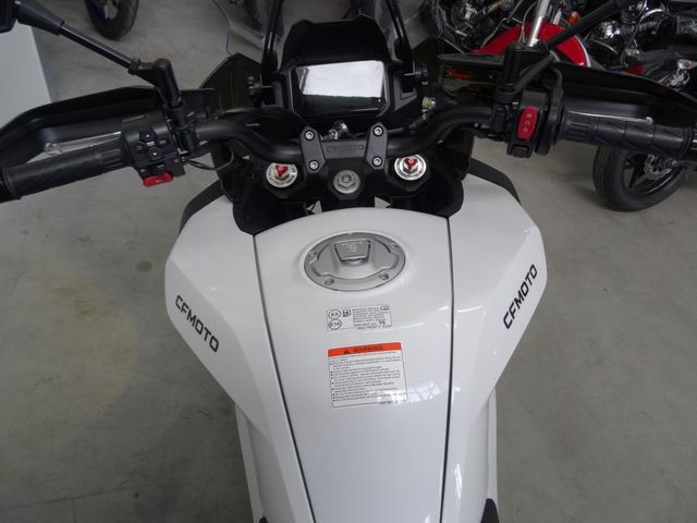 cfmoto - 700-mt