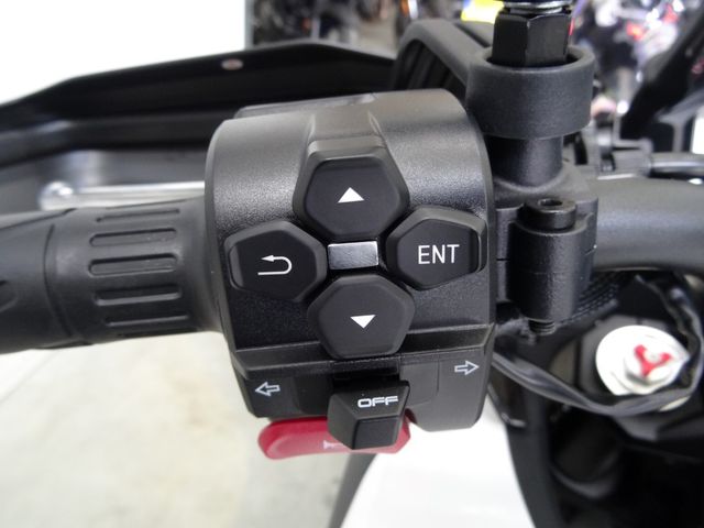 cfmoto - 700-mt
