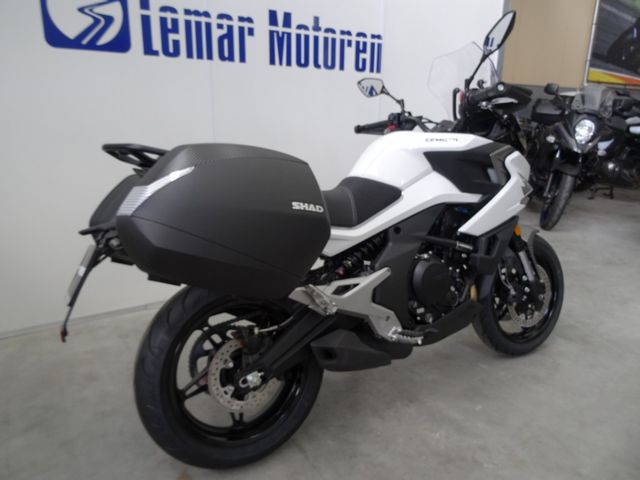 cfmoto - 700-mt