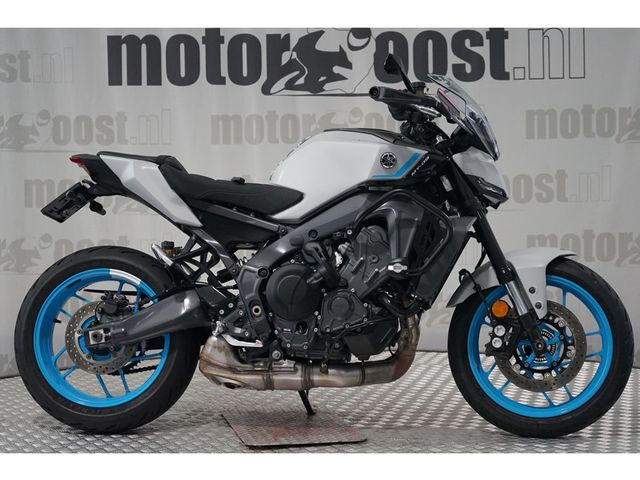yamaha - mt-09-y-amt